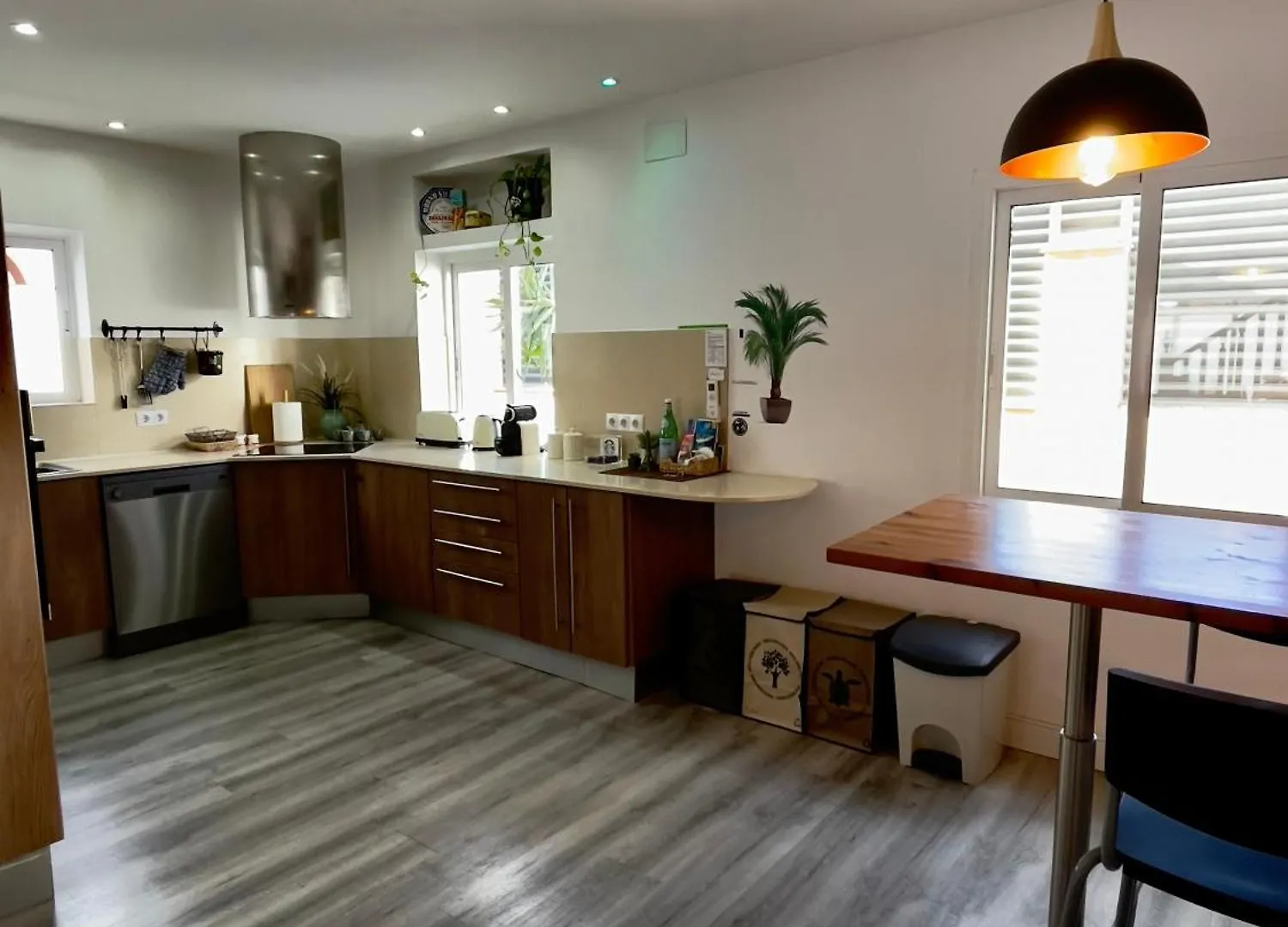 Villa Paradise, Urban Oasis By -Toprentalsbarcelona- Esplugues de Llobregat 0*,