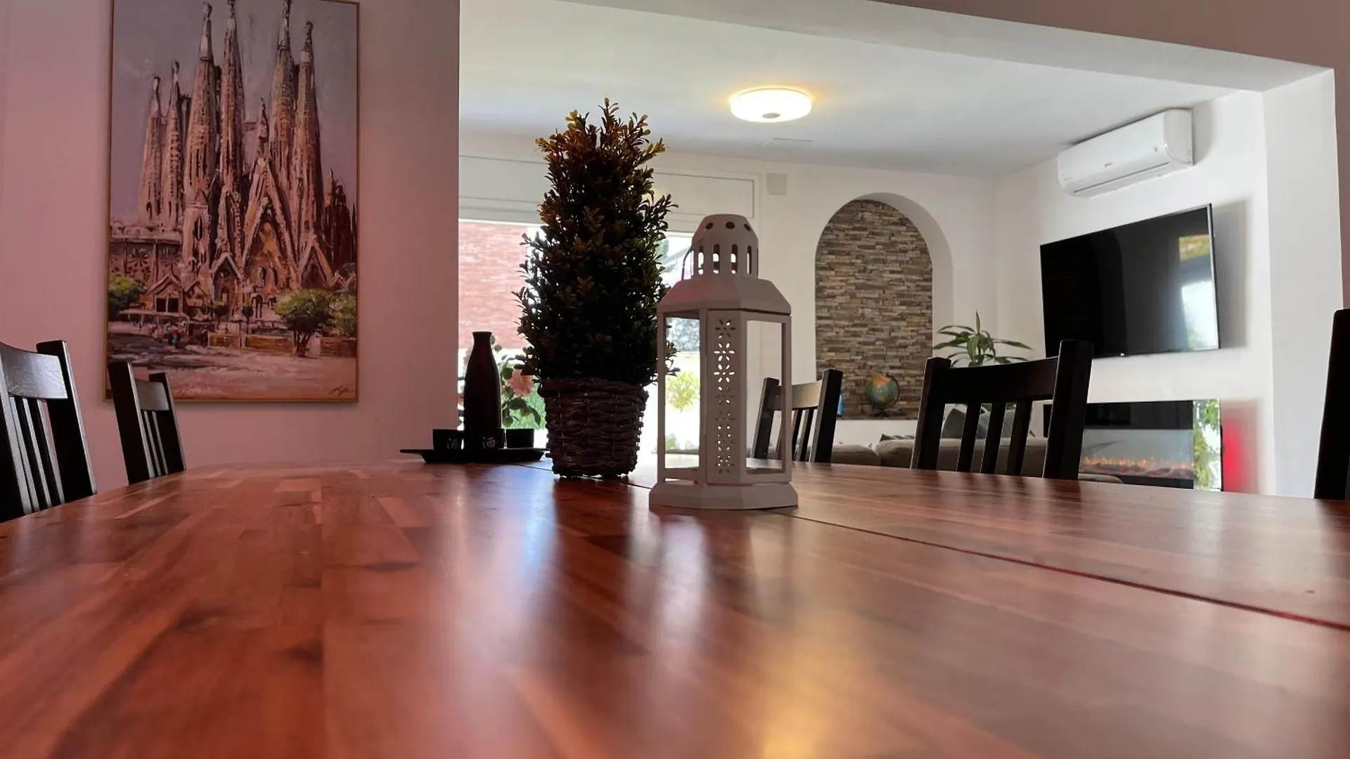 Villa Paradise, Urban Oasis By -Toprentalsbarcelona- Esplugues de Llobregat Holiday home